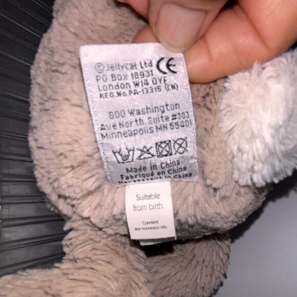 Jellycat Bashful Bunny Gray Fur Plush White Tail Fresh and Clean 11" Tall - Picture 9 of 13